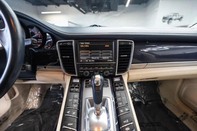 2013 Porsche Panamera GTS