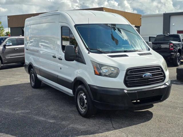 2015 Ford Transit Medium Roof w/Sliding Side Door w/LWB