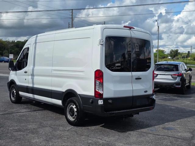 2015 Ford Transit Medium Roof w/Sliding Side Door w/LWB