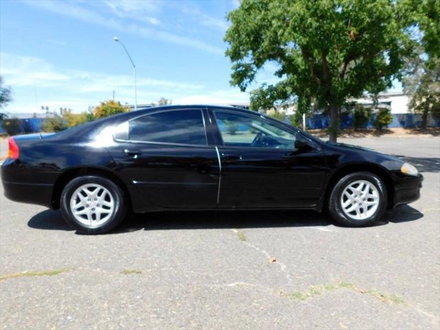 2004 Dodge Intrepid SE