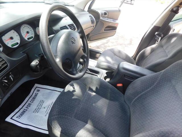 2004 Dodge Intrepid SE