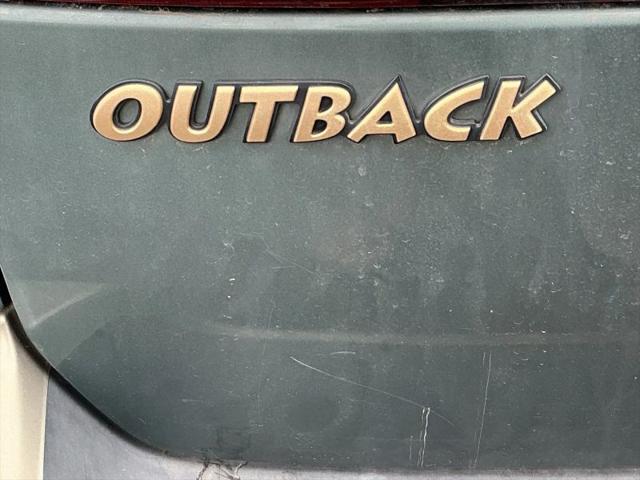 2000 Subaru Outback Base