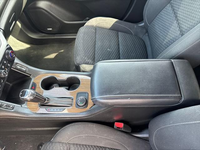2019 GMC Acadia SLE-2