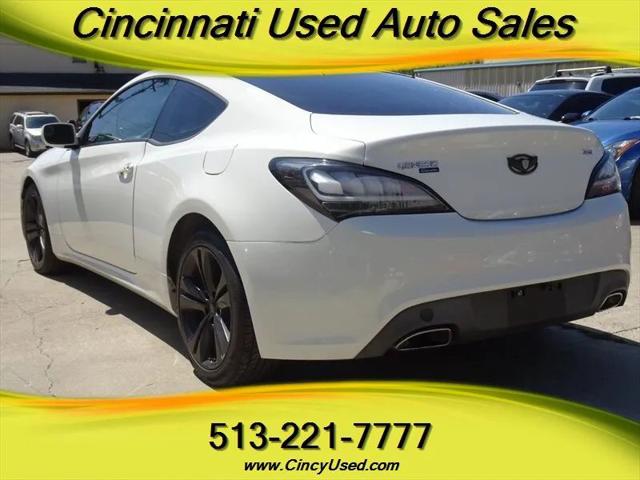 2011 Hyundai Genesis Coupe 2.0T Premium