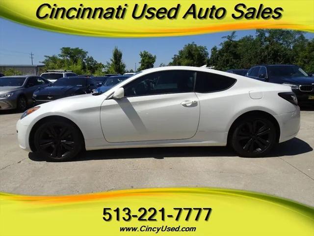 2011 Hyundai Genesis Coupe 2.0T Premium