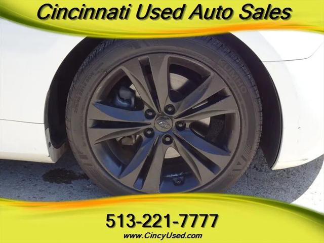 2011 Hyundai Genesis Coupe 2.0T Premium