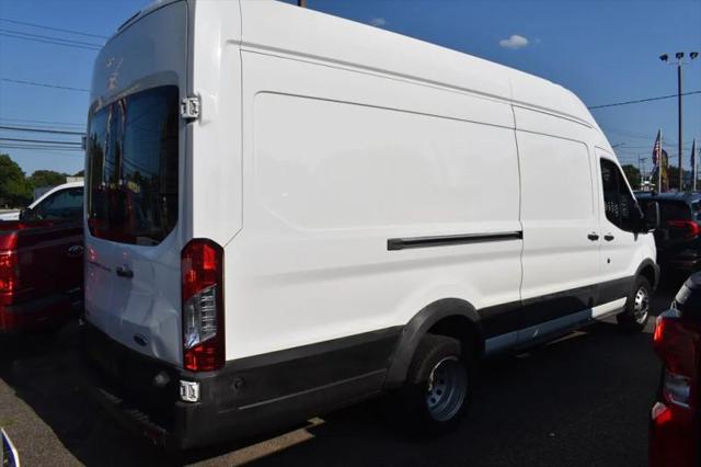 2015 Ford Transit Extended Length w/Sliding Side Door w/10360-lb GVWR