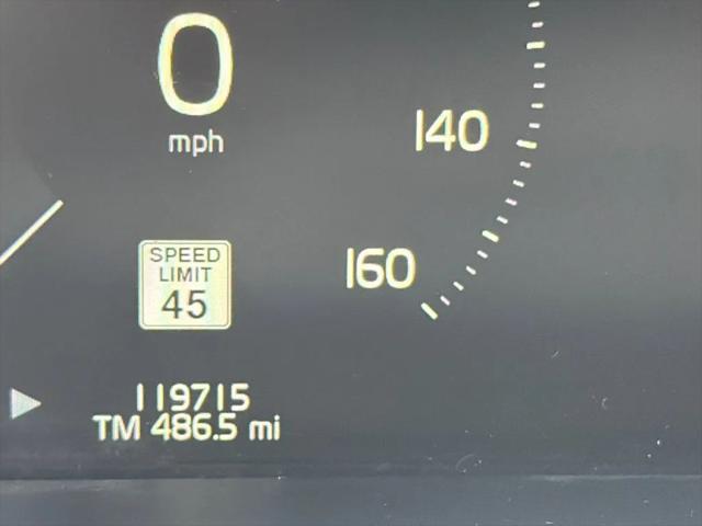 2018 Volvo XC60 T5 Momentum