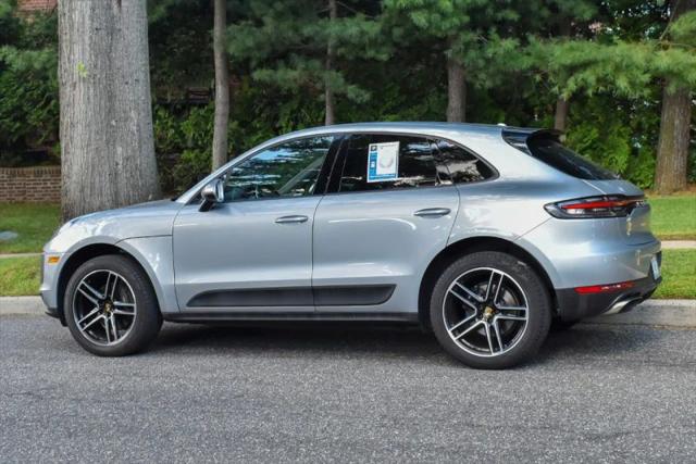 2020 Porsche Macan Base