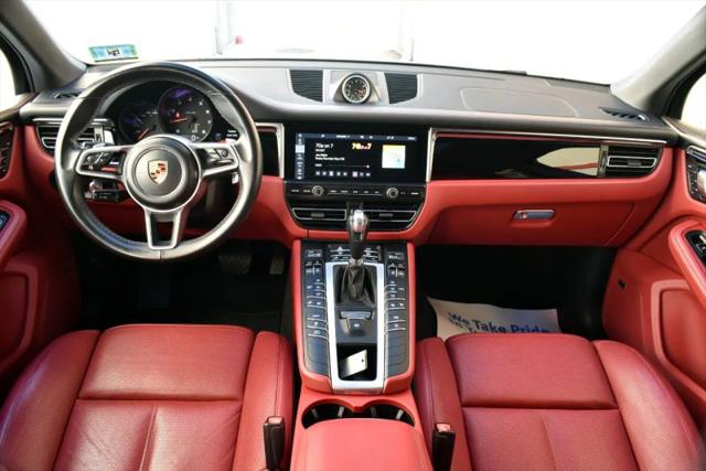 2020 Porsche Macan Base
