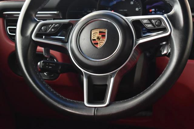 2020 Porsche Macan Base
