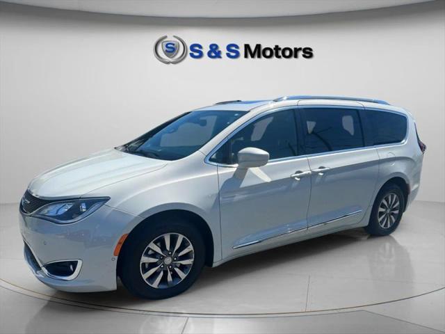 2020 Chrysler Pacifica 35th Anniversary Touring L Plus