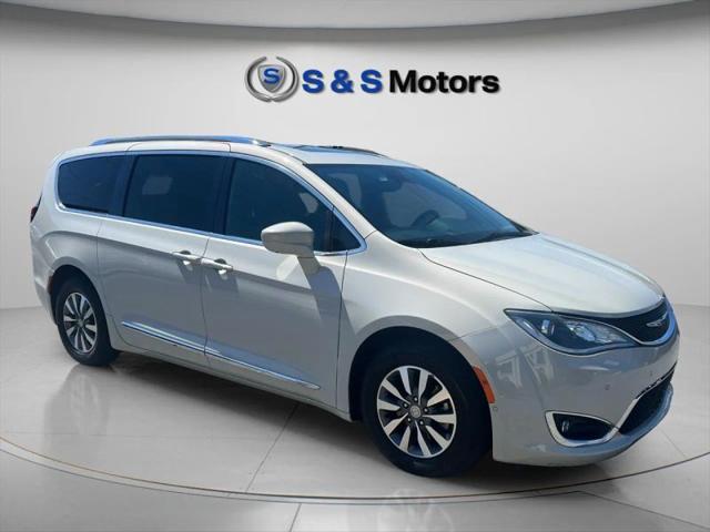 2020 Chrysler Pacifica 35th Anniversary Touring L Plus