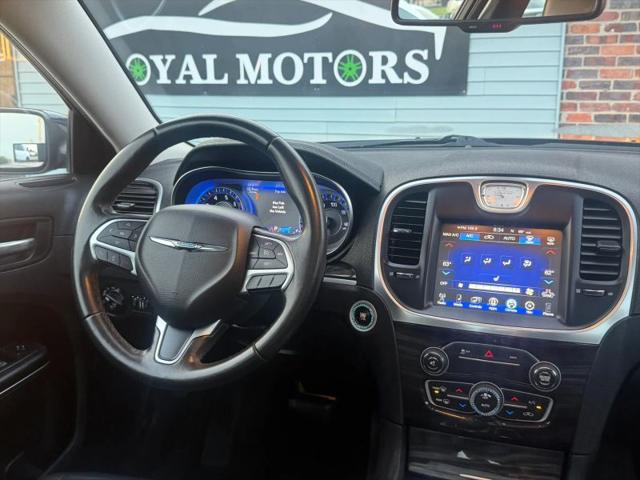 2016 Chrysler 300 Anniversary Edition