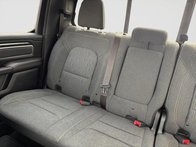 2019 Ram 1500 Big Horn/Lone Star Crew Cab 4x4 57 Box