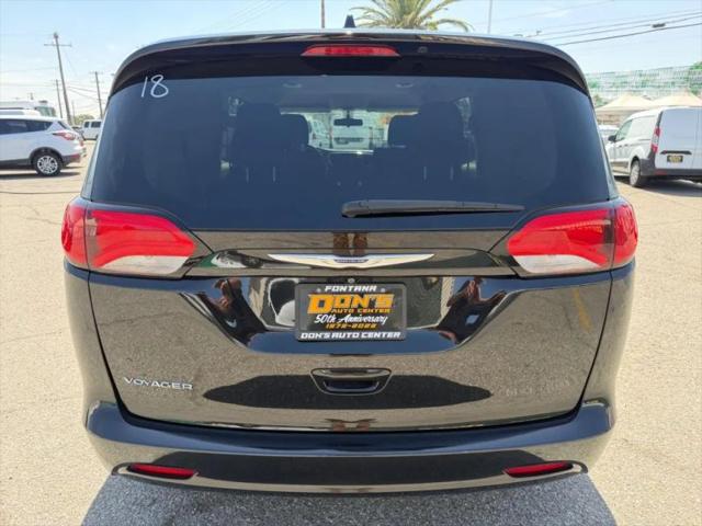 2020 Chrysler Voyager LX