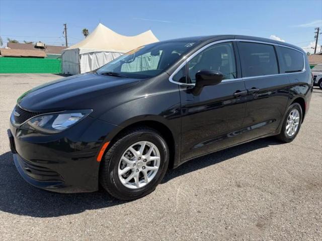 2020 Chrysler Voyager LX