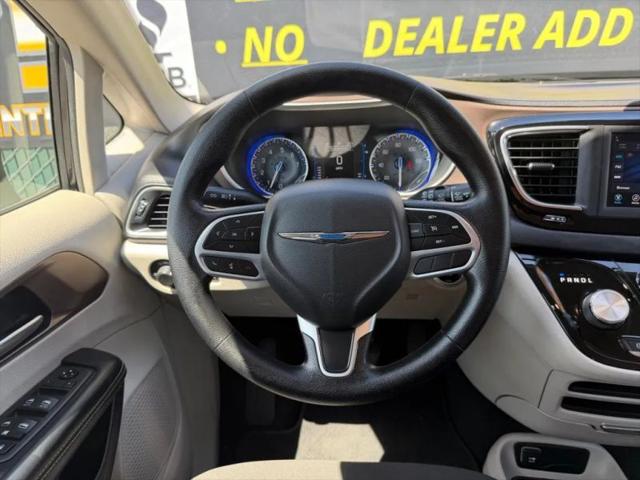 2020 Chrysler Voyager LX