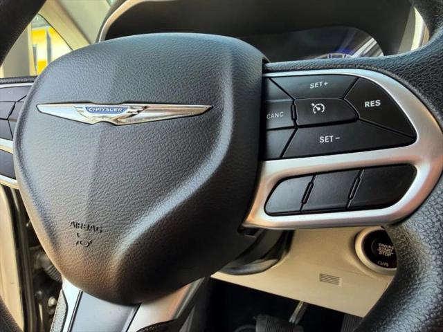 2020 Chrysler Voyager LX