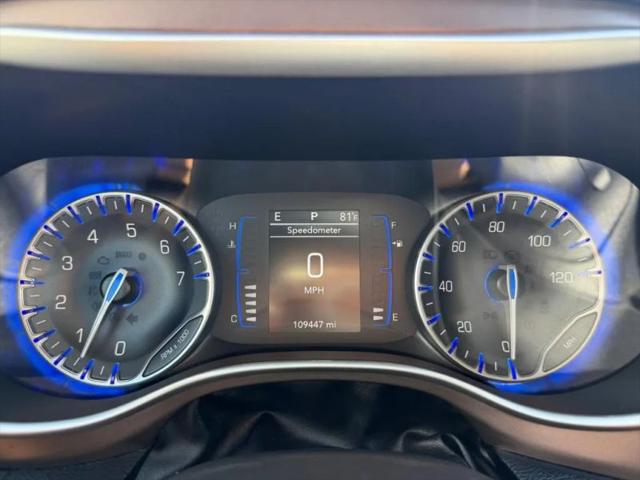2020 Chrysler Voyager LX