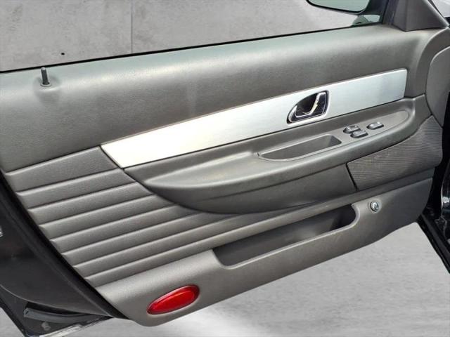 2002 Ford Thunderbird Base