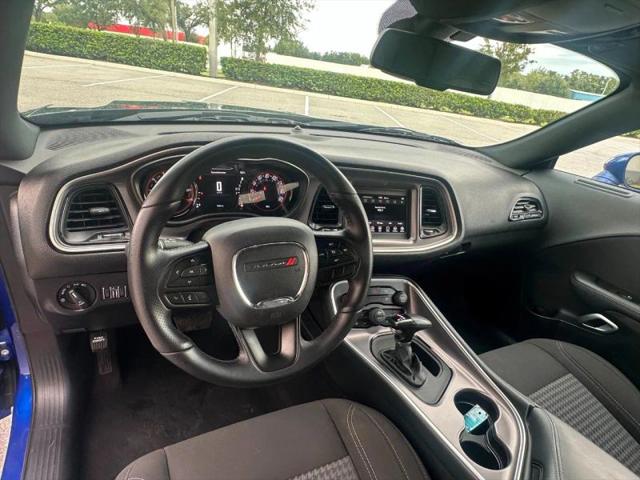 2022 Dodge Challenger SXT