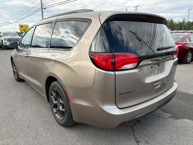 2018 Chrysler Pacifica Touring L
