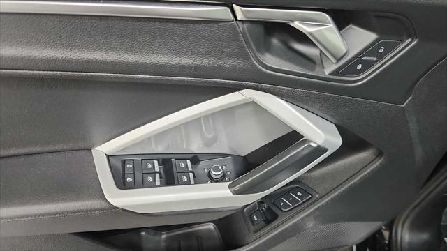 2023 Audi Q3 Premium 45 TFSI S line quattro Tiptronic
