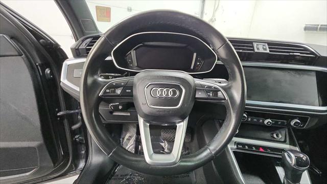 2023 Audi Q3 Premium 45 TFSI S line quattro Tiptronic