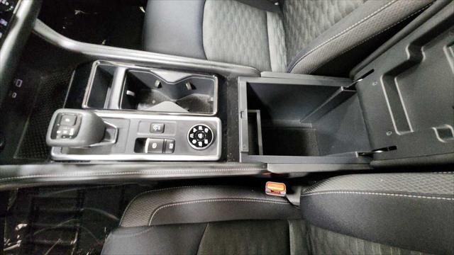 2024 Nissan Pathfinder SV 4WD