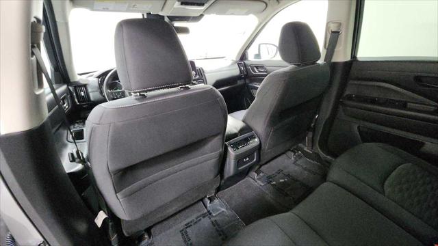 2024 Nissan Pathfinder SV 4WD