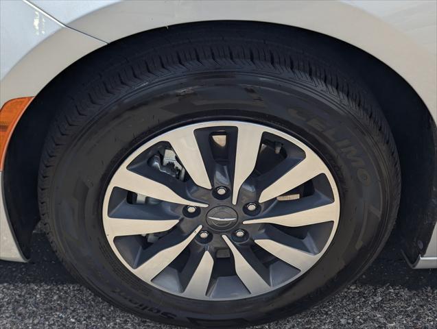 Used 2023 Chrysler Pacifica Hybrid Limited For Sale in Tucson, AZ