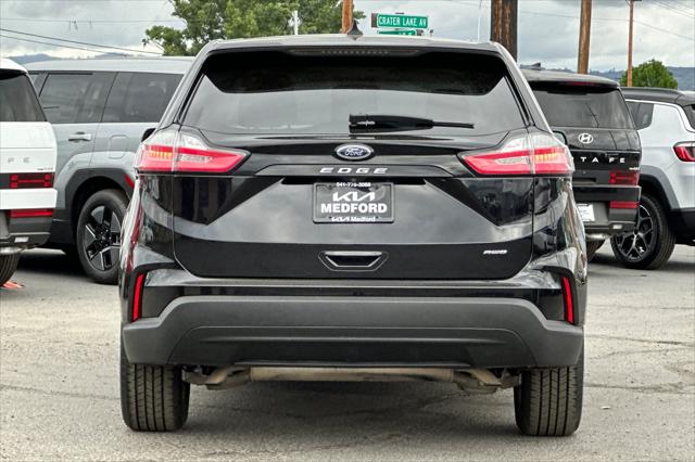 2022 Ford Edge SE