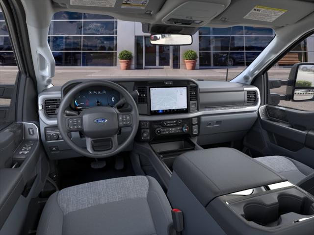 2026 Ford F-350 XLT