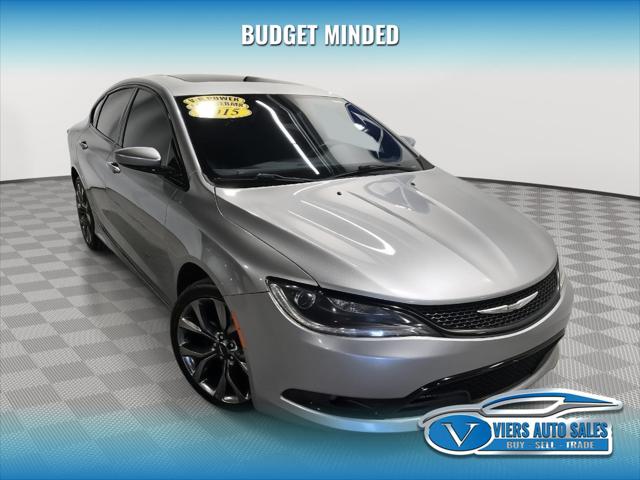 2015 Chrysler 200 S for sale in Lapeer, MI