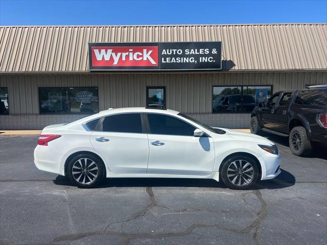 2016 Nissan Altima 2.5 SL for sale in Holland, MI