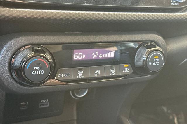 2021 Nissan Kicks SV Xtronic CVT