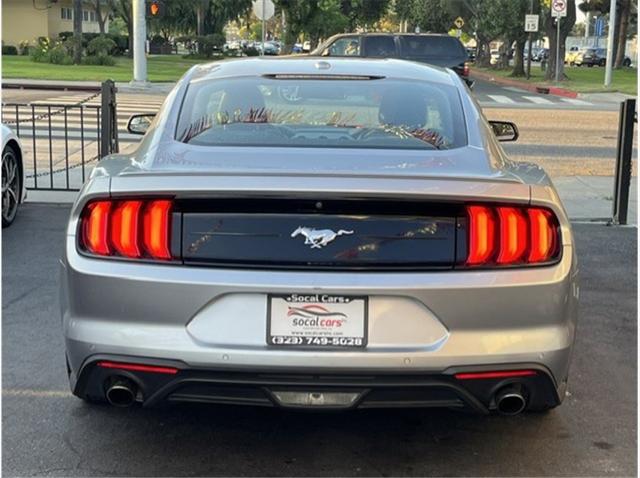 2020 Ford Mustang EcoBoost Premium Fastback