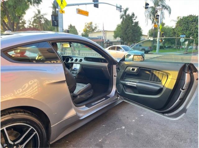 2020 Ford Mustang EcoBoost Premium Fastback