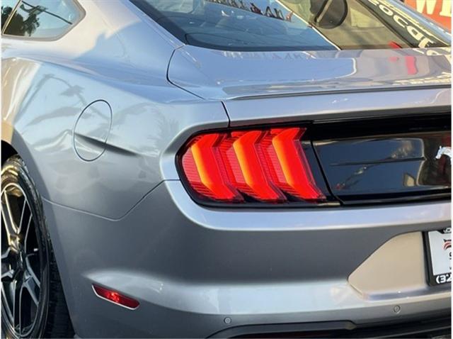 2020 Ford Mustang EcoBoost Premium Fastback