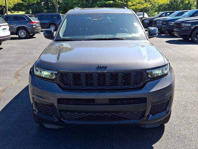 2023 Jeep Grand Cherokee L Altitude 4x4 2023 Jeep Grand Cherokee L Altitude 4x4
