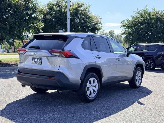 2025 Toyota RAV4 LE 2025 Toyota RAV4 LE
