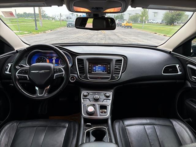 2015 Chrysler 200 C