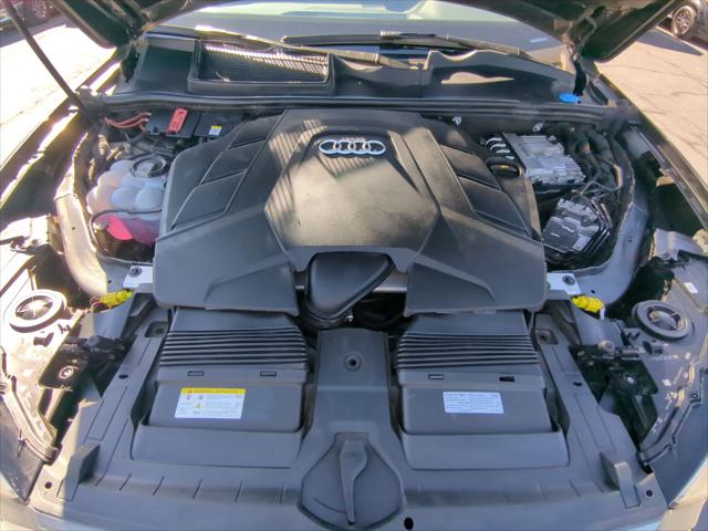 2023 Audi Q7 Premium Plus 55 TFSI quattro Tiptronic