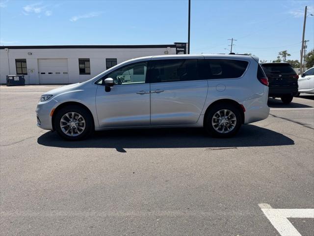 2023 Chrysler Pacifica Touring L AWD