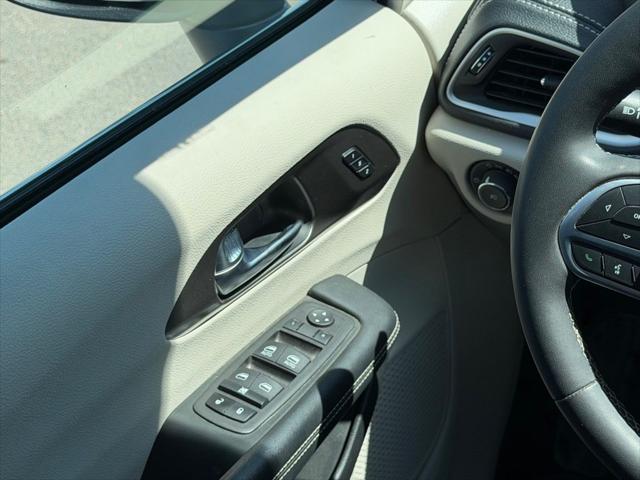 2023 Chrysler Pacifica Touring L AWD