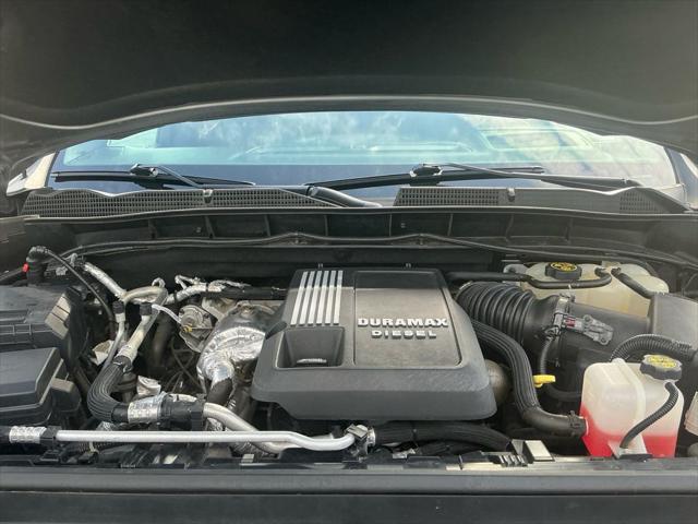 Used 2021 GMC Sierra 1500 4WD Crew Cab Short Box AT4 For Sale in Muscle Shoals, AL
