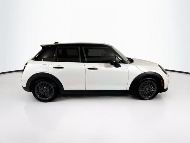 2027 MINI Cooper Hardtop Cooper S