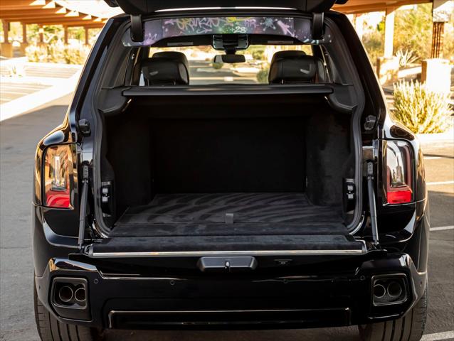 2027 Rolls-Royce Cullinan Black Badge
