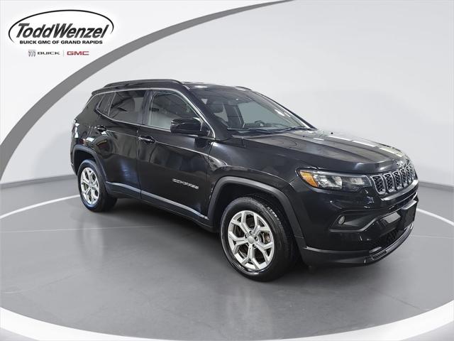 2024 Jeep Compass Latitude 4x4 for sale in Grand Rapids, MI